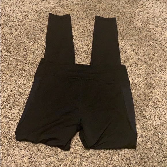 Ivivva leggings - Picture 2 of 8